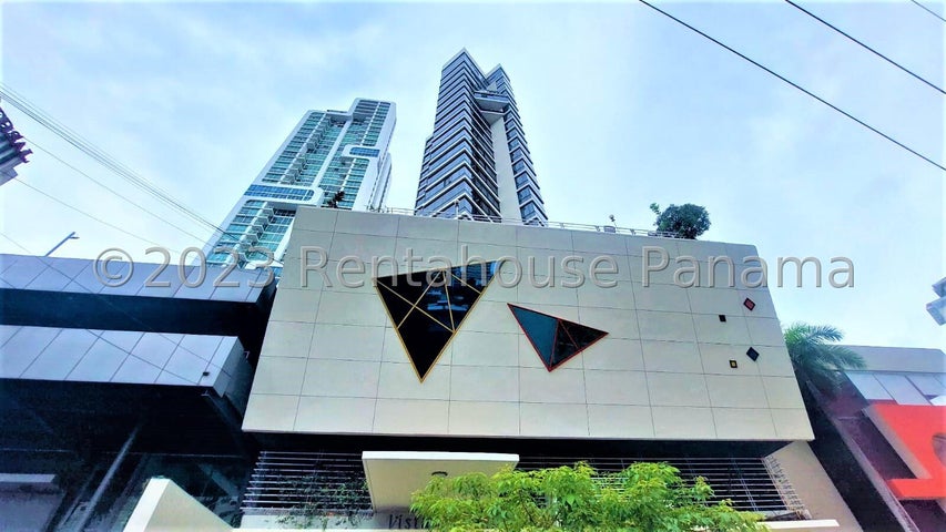 Exclusive Apartment in Bella vista